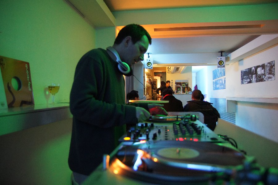 Dj Gao Gao - Vinyl Guérilla - 04/03/2011 - Au Cube à Besançon - Photo n6