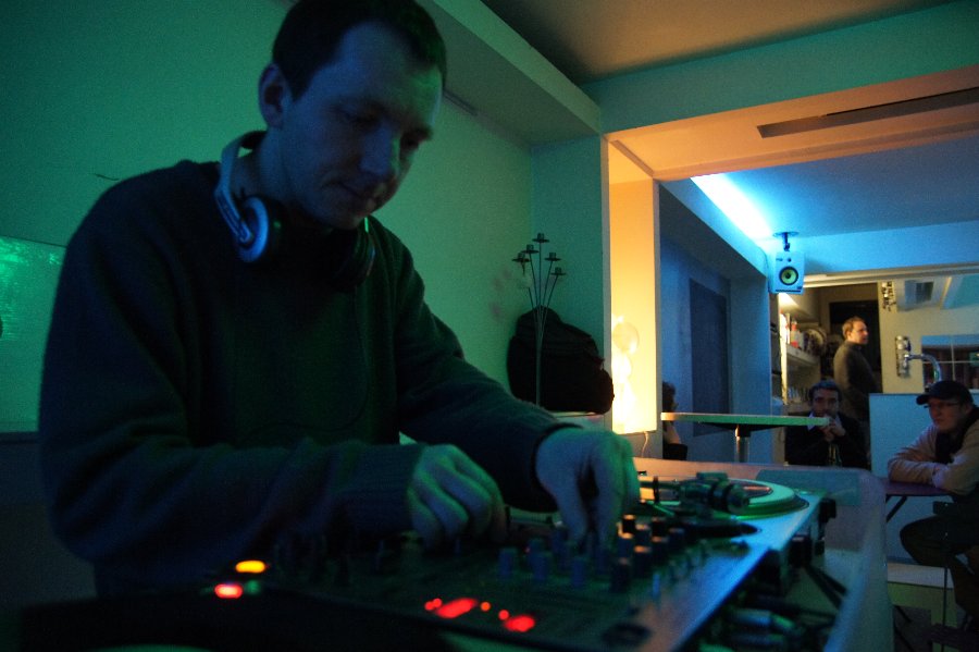 Dj Gao Gao - Vinyl Guérilla - 04/03/2011 - Au Cube à Besançon - Photo n14