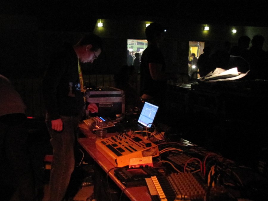 Cubic Spline - ZESTIVAL - 05/02/2011 - Juraparc à Lons le Saunier (39) - Photo n4