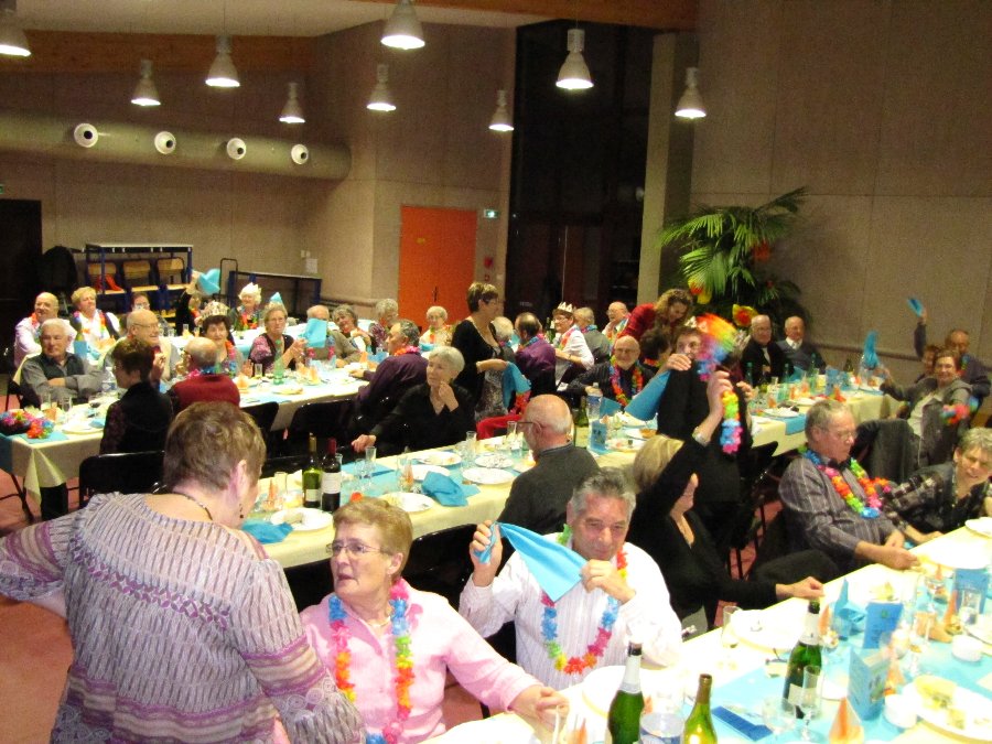 Repas des anciens - Repas des Anciens - 09/01/2011 - Maison des Loups à Boussières - Photo n73
