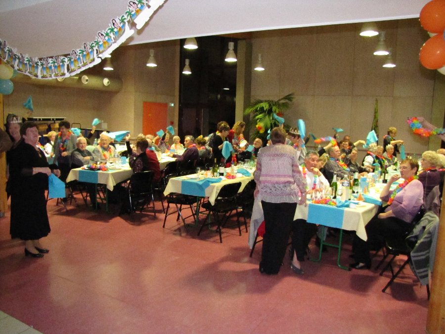 Repas des anciens - Repas des Anciens - 09/01/2011 - Maison des Loups à Boussières - Photo n74