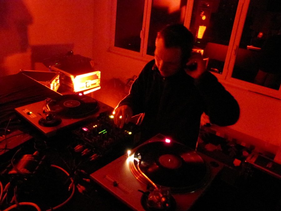 Dj Gao Gao - Citrik Birthday n8 - 10/11/2010 - Au Moulins de Brainans (39) - Photo n2