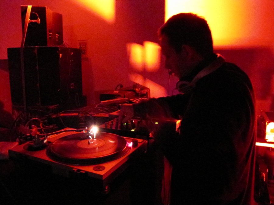 Dj Gao Gao - Citrik Birthday n8 - 10/11/2010 - Au Moulins de Brainans (39) - Photo n3