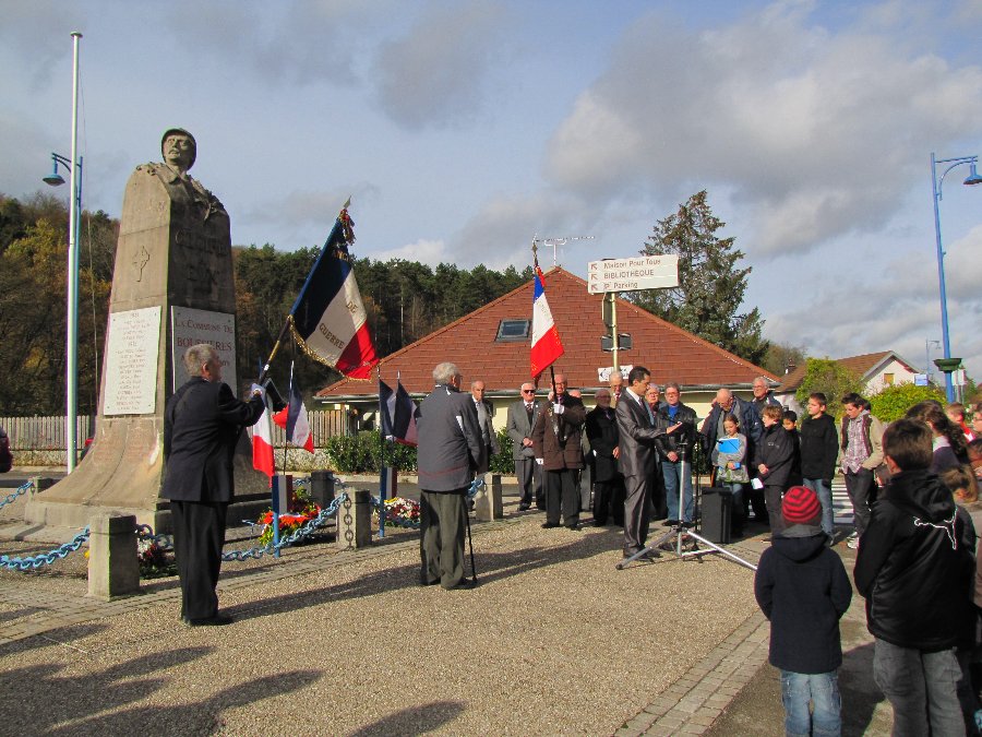 11novembre1918 - Cérémonie du 11 novembre - 11/11/2010 - Boussières (25) - Photo n24