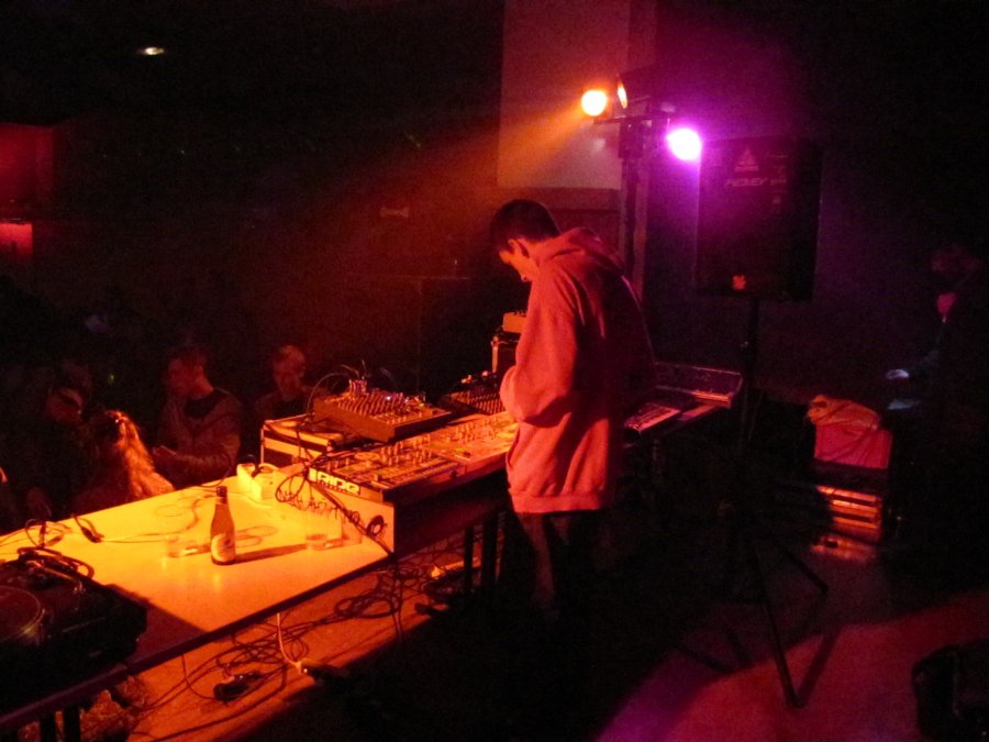 Passtek - Le Père Noël est un DJ - 11/12/2010 - Arc et Senans (25) - Photo n1