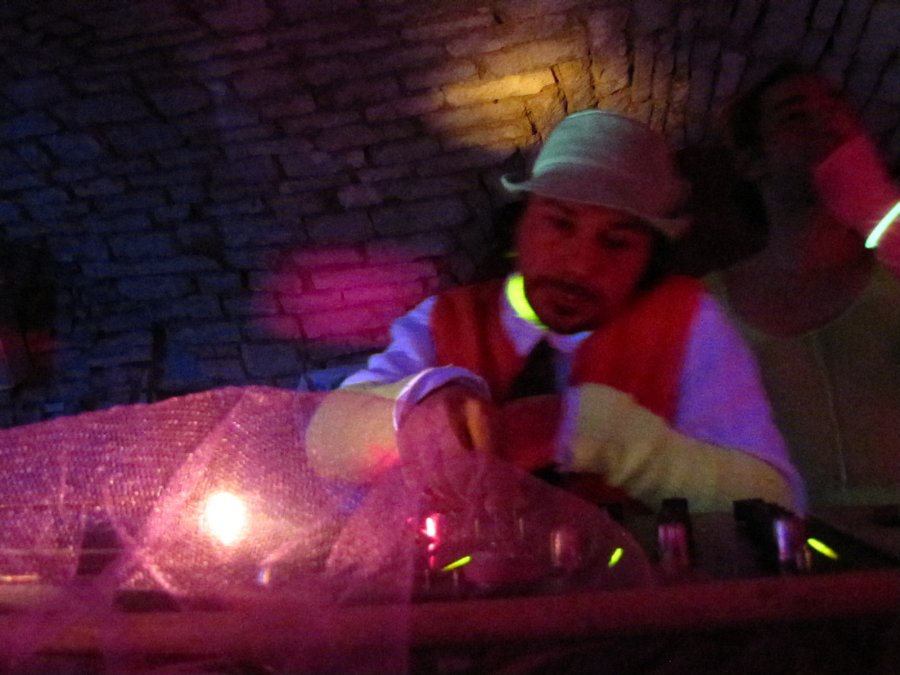 Tu Kiffes le Lycra Fluo - Tu Kiffes le Lycra Fluo - 12/02/2011 - La Cour des Miracles à Besançon - Photo n6