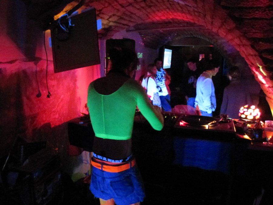 Tu Kiffes le Lycra Fluo - Tu Kiffes le Lycra Fluo - 12/02/2011 - La Cour des Miracles à Besançon - Photo n20