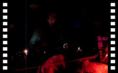 Tu Kiffes le Lycra Fluo Tu Kiffes le Lycra Fluo - 12/02/2011 - La Cour des Miracles  Besanon video n7