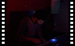 EGO feat La vache qui mixe Are You in Dub 2 - 12/03/2011 - La Cour des Miracles  Besanon video n1