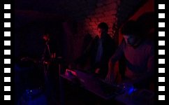 EGO feat La vache qui mixe Are You in Dub 2 - 12/03/2011 - La Cour des Miracles  Besanon video n3