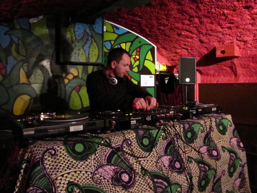 Dj Gao Gao - Electronique Party - 13/01/2011 - Bar le Maquis à Besançon - Photo n7