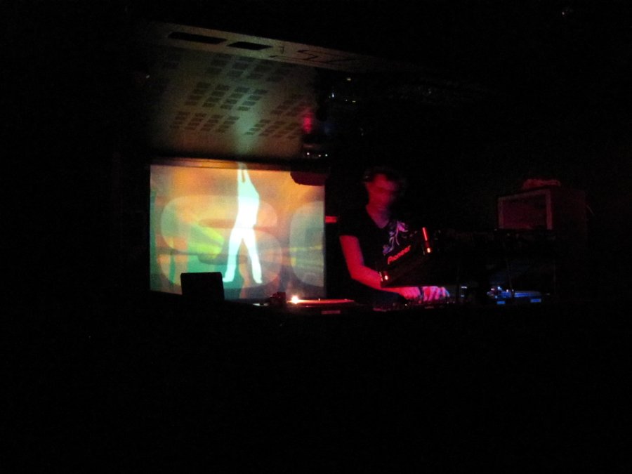 B-kit - Esperantik Party 'Resident.de' - 13/11/2010 - La Mez à Besançon - Photo n8