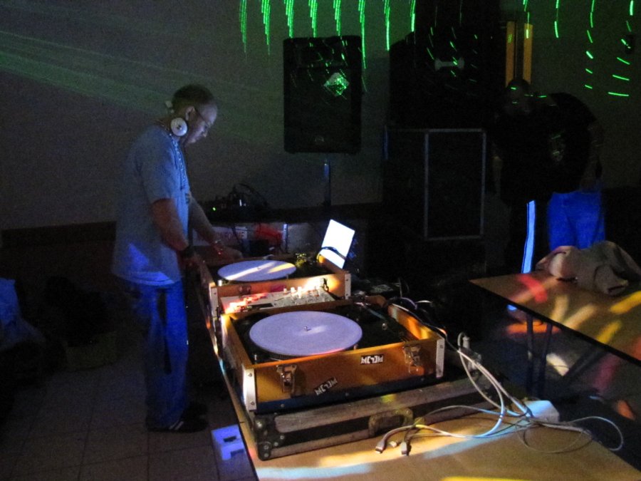 Flam Doudoun - Wobble Party 3 - 16/10/2010 - Salle des fêtes de Vaux les près (25) - Photo n2