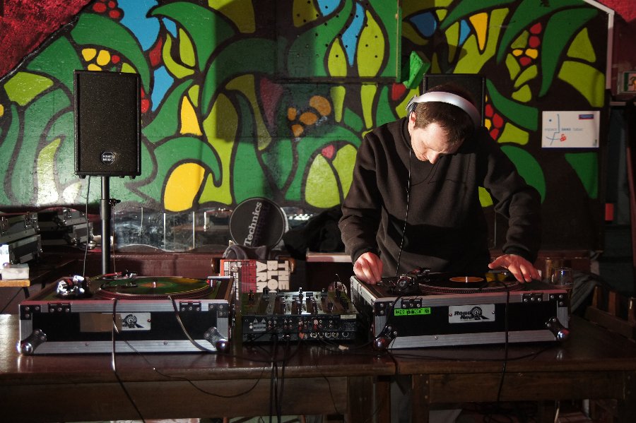 Dj Gao Gao - Vinyl Guérilla - 17/03/2011 - Le Maquis à Besançon - Photo n3