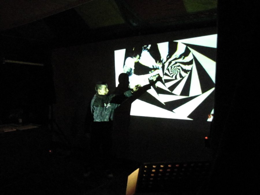 Atelier vidéo du collectif Mosquito Massala - Festival Proj(ect) - 5ième édition - 17/11/2010 - Nancy / Maxéville (54) - Photo n11