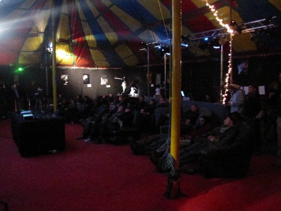 Projection de films courts - Festival Proj(ect) - 5ième édition - 17/11/2010 - Nancy / Maxéville (54) - Photo n2