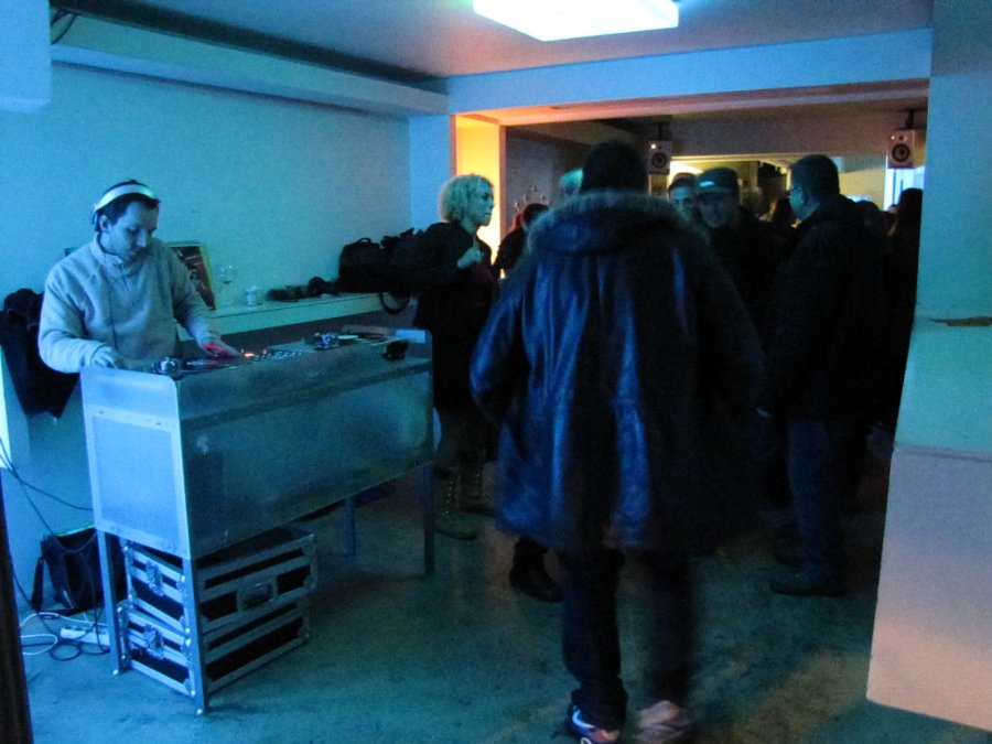 DJ Gao gao - Vinyl Guérilla - 17/12/2010 - Bar le Cube à Besançon - Photo n19