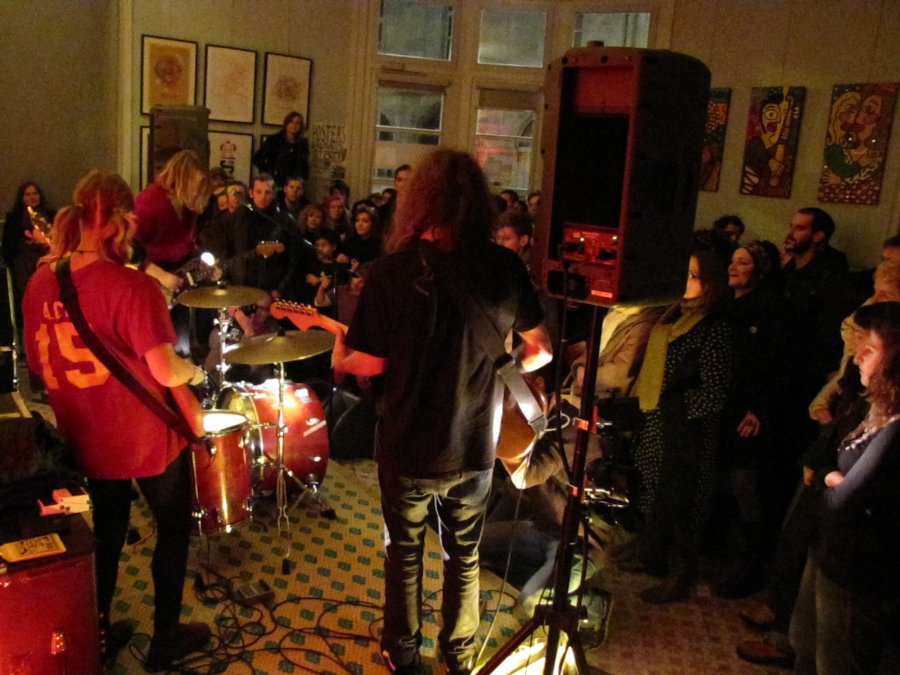 Ty Segall - GéNéRiQ Festival - Concert de Ty Segall - 18/12/2010 - Les Bains Douches à Besançon - Photo n11