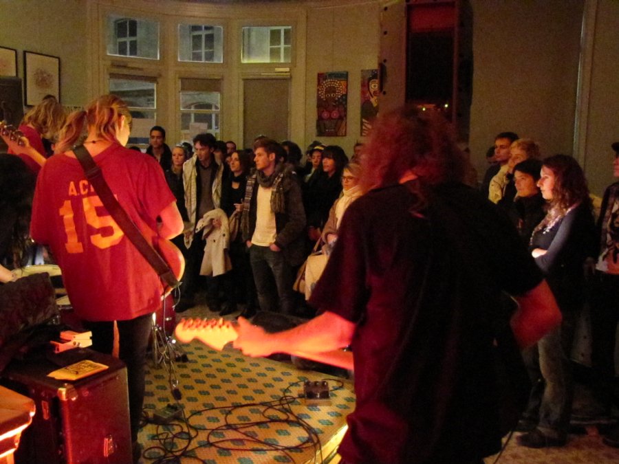 Ty Segall - GéNéRiQ Festival - Concert de Ty Segall - 18/12/2010 - Les Bains Douches à Besançon - Photo n13