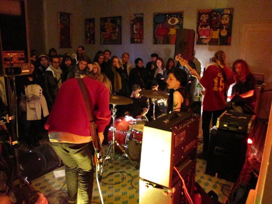 Ty Segall - GéNéRiQ Festival - Concert de Ty Segall - 18/12/2010 - Les Bains Douches à Besançon - Photo n15
