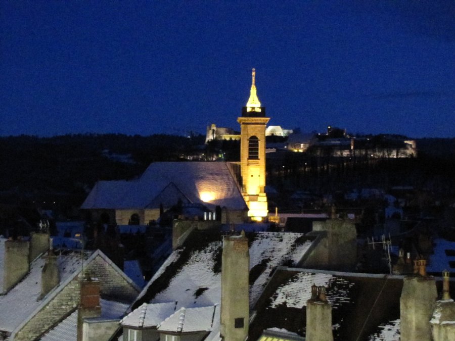 Photos le soir - Noël à Besançon - 18/12/2010 - Place de la révolution - Photo n20