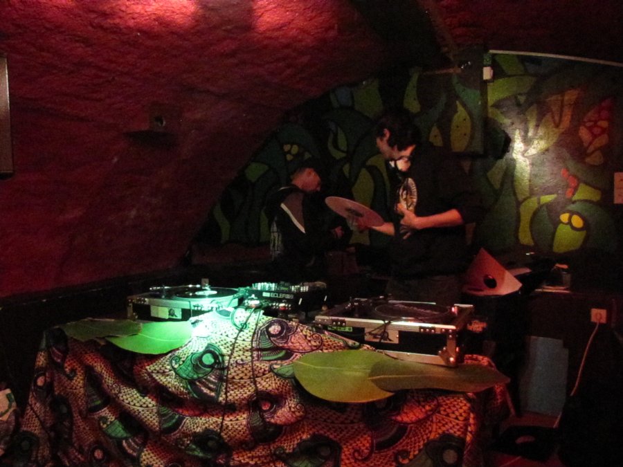 Funk AD - I Play Vinyl - 21/10/2010 - Le Maquis à Besançon - Photo n9