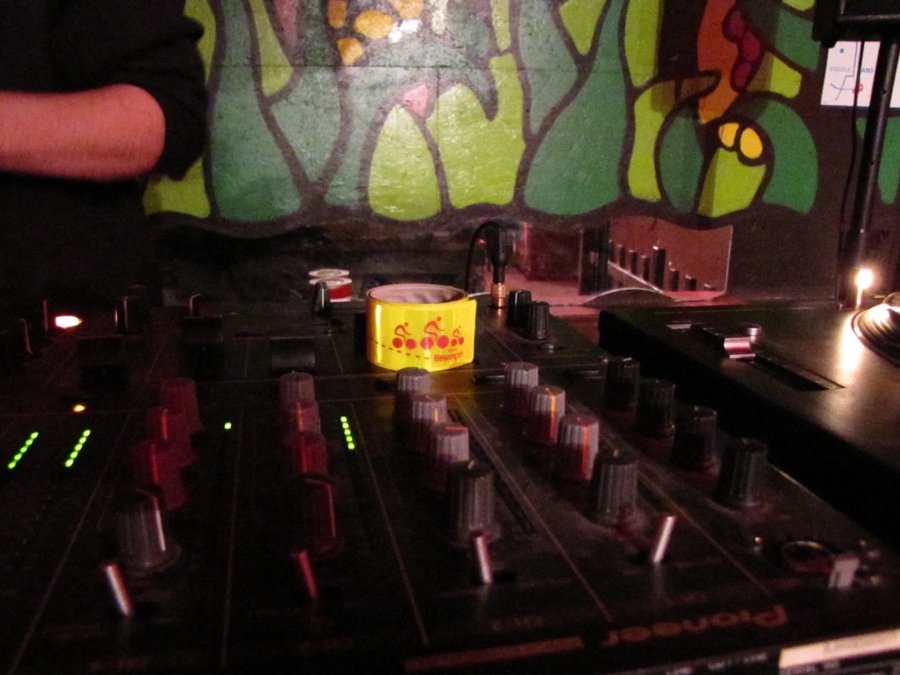Funk AD - The Vinyl Guérilla - 22/01/2011 - Bar le Maquis - Photo n1